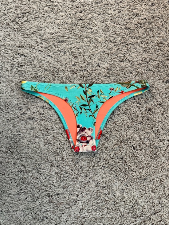 triangl swimwear Other - Triangl Bikini Bottom Floral Tropical Print XS